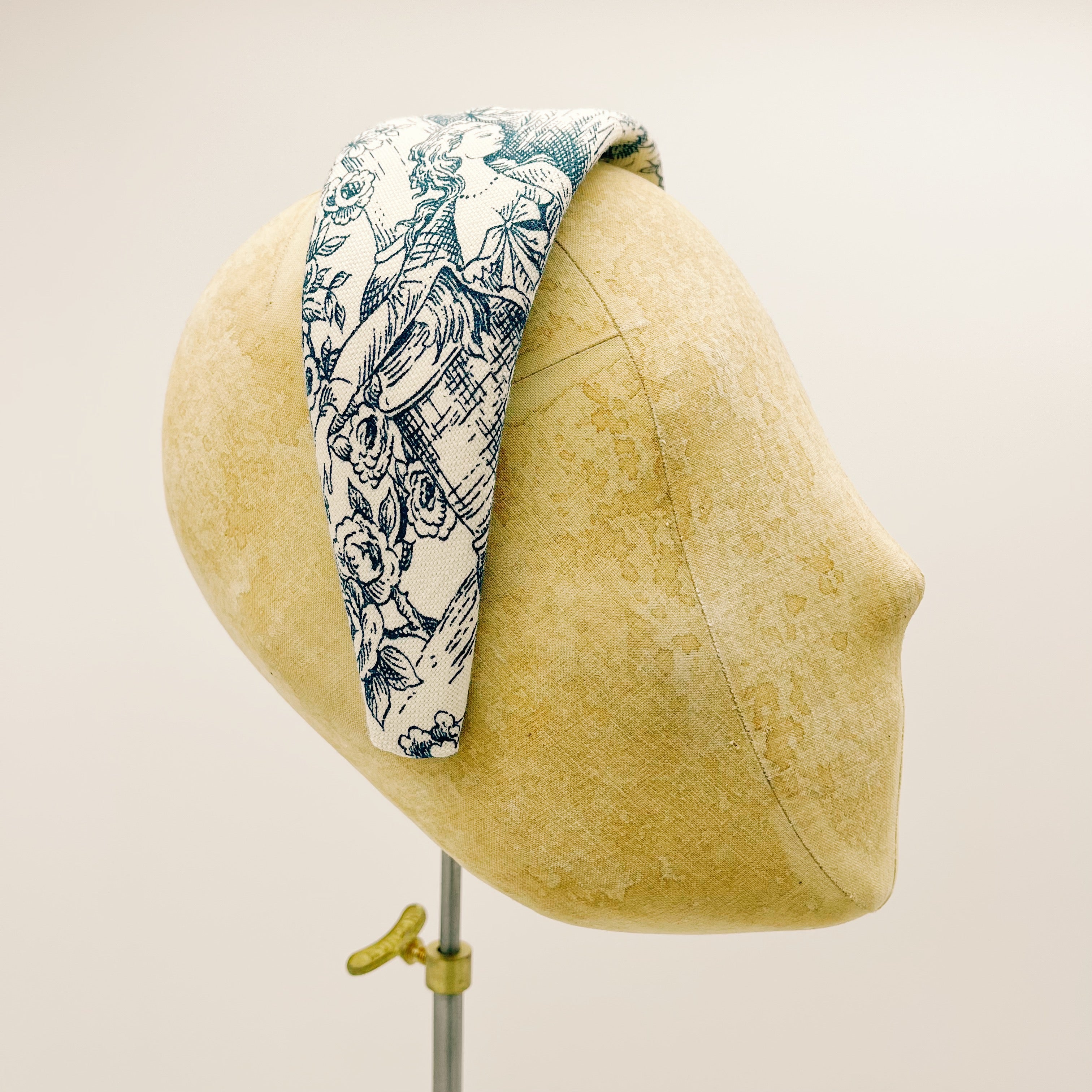 Velvet Headband Toile de Jouy Blue 6cm